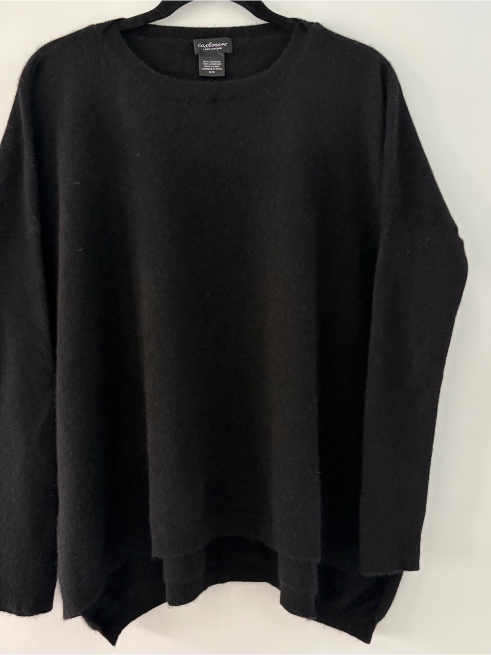Lord & Taylor Black Cashmere Crewneck Sweater size M minimalist oversized